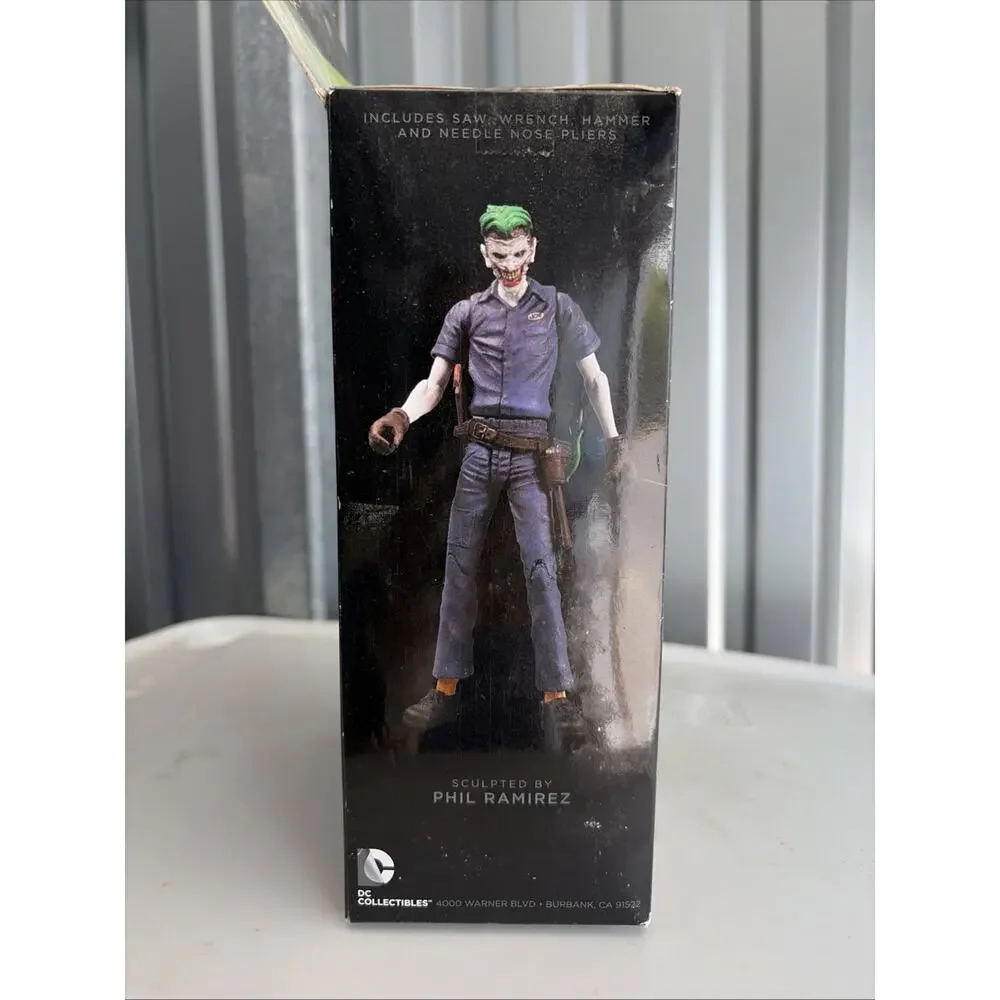 DC Collectibles DC Comics Super-Villains The Joker Action Figure 2013 Batman NIB